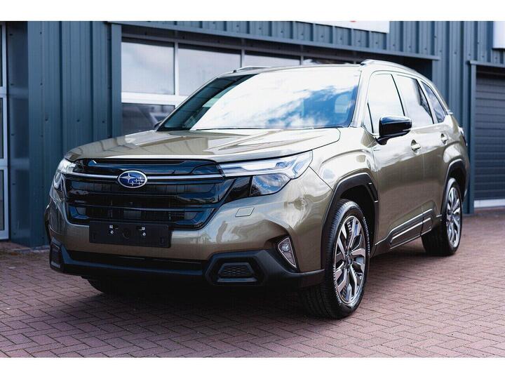 Subaru Forester E-Boxer Touring 2.0 5dr Estate CVT Petrol/Electric