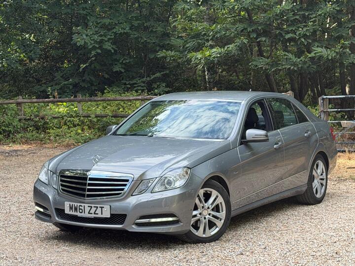 Mercedes-Benz E Class 2.1 E220 CDI BlueEfficiency Executive SE Euro 5 (s/s) 4dr