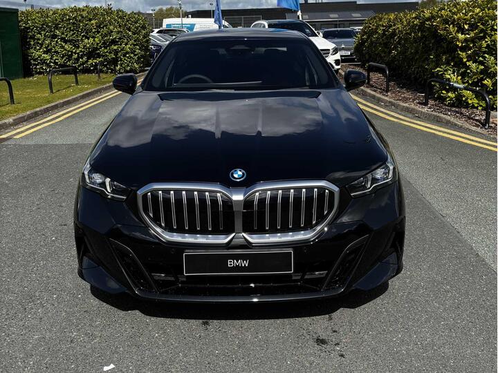 BMW 5 SERIES 2.0 530e 22.1kWh M Sport Steptronic Euro 6 (s/s) 4dr