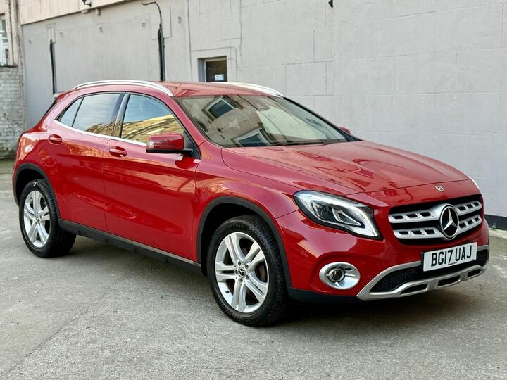 Mercedes-Benz GLA 2.1 GLA200d Sport (Premium) 7G-DCT 4MATIC Euro 6 (s/s) 5dr Mercedes-Benz GLA 2.1 GLA200d Sport (Premium) 7G-DCT 4MATIC Euro 6 (s/s) 5dr