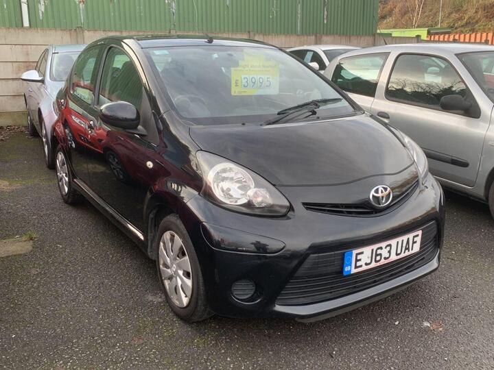 Toyota AYGO 1.0 VVT-i Move Euro 5 5dr
