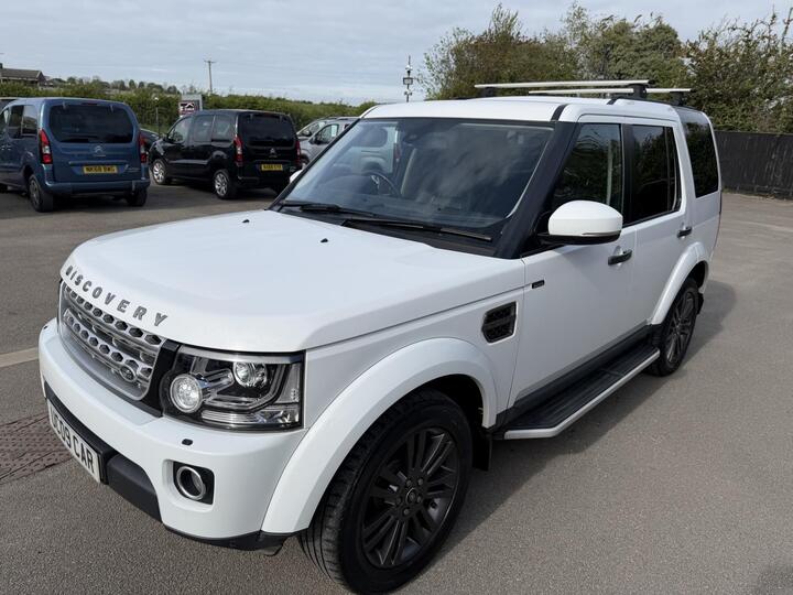 Land Rover Discovery 4 3.0 SD V6 Graphite Auto 4WD Euro 6 (s/s) 5dr Land Rover Discovery 4 3.0 SD V6 Graphite Auto 4WD Euro 6 (s/s) 5dr
