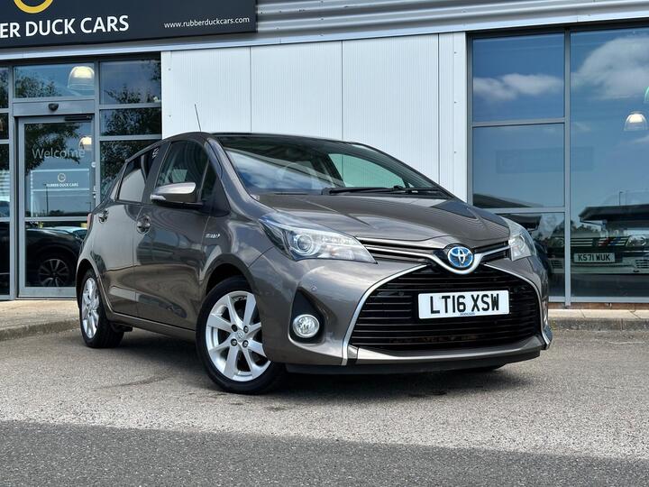 Toyota Yaris 1.5 VVT-h Excel E-CVT Euro 6 5dr (15in Alloy)