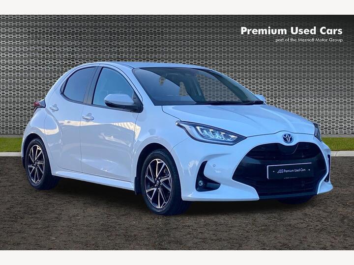 Toyota Yaris 1.5 VVT-h Design E-CVT Euro 6 (s/s) 5dr