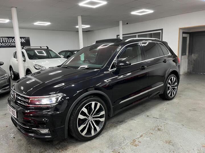 Volkswagen Tiguan 2.0 TDI R-Line DSG 4Motion Euro 6 (s/s) 5dr