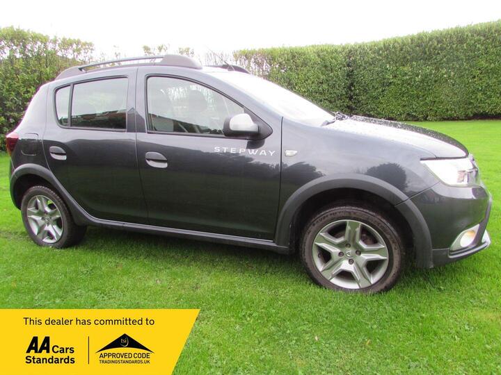 Dacia Sandero Stepway 0.9 TCe Comfort Euro 6 (s/s) 5dr