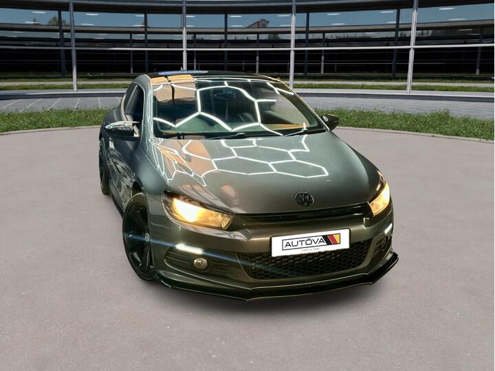 Volkswagen Scirocco 2.0 TDI GTS DSG Euro 5 3dr