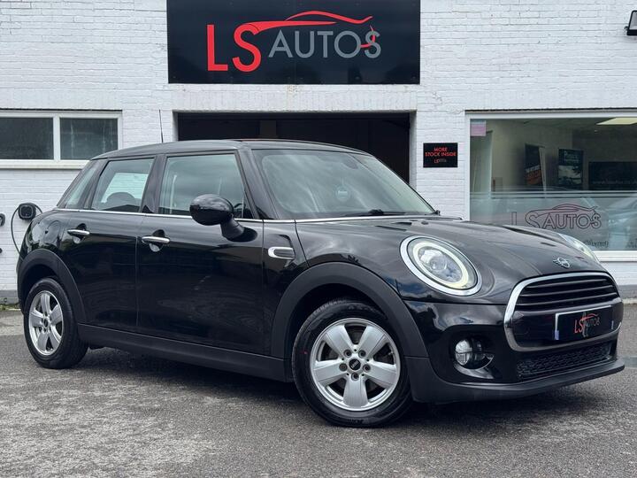 MINI Hatch 1.5 Cooper D Euro 6 (s/s) 5dr