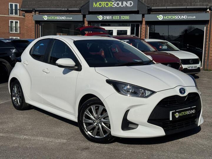 Toyota YARIS 1.5 VVT-h Icon E-CVT Euro 6 (s/s) 5dr