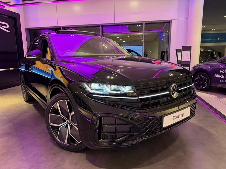 Volkswagen Touareg 3.0 TDI V6 Black Edition Tiptronic 4Motion Euro 6 (s/s) 5dr