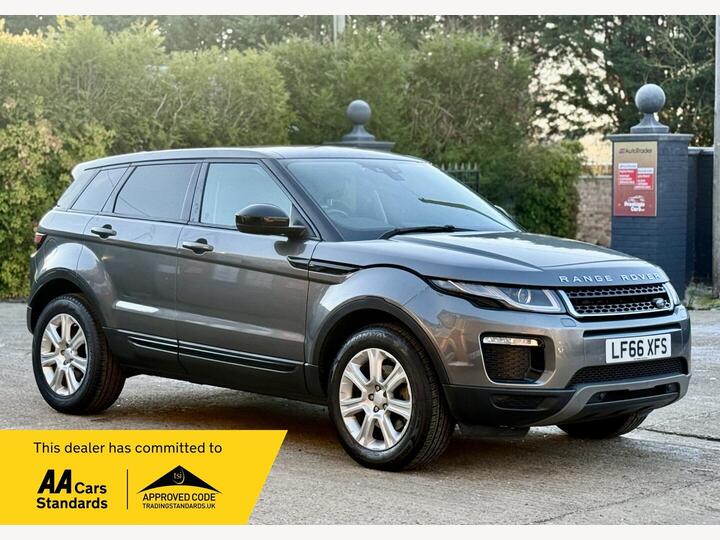 Land Rover Range Rover Evoque 2.0 TD4 SE Tech 4WD Euro 6 (s/s) 5dr Land Rover Range Rover Evoque 2.0 TD4 SE Tech 4WD Euro 6 (s/s) 5dr