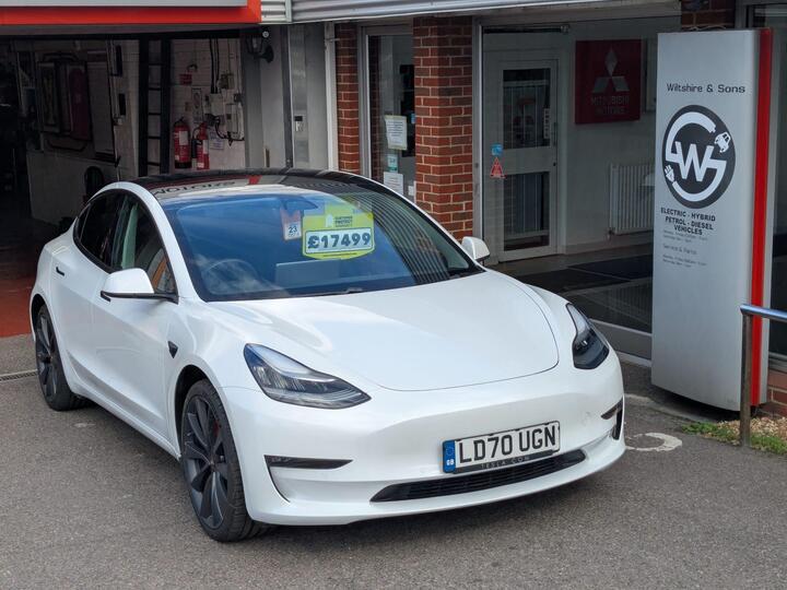 Tesla Model 3 (Dual Motor) Performance Auto 4WDE 4dr
