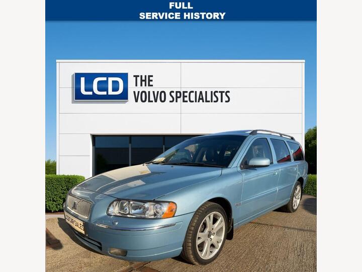 Volvo V70 2.4 SE 5dr