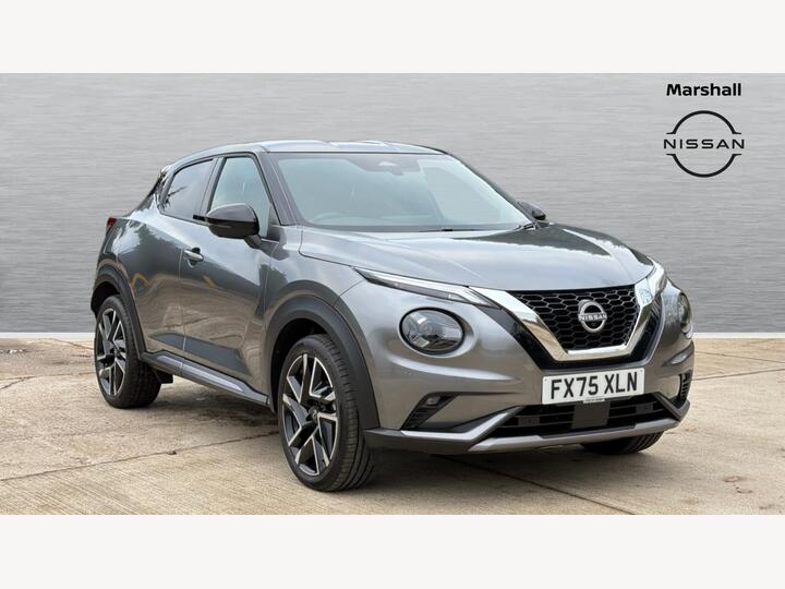 Nissan Juke 1.0 DIG-T Tekna+ DCT Auto Euro 6 (s/s) 5dr Nissan Juke 1.0 DIG-T Tekna+ DCT Auto Euro 6 (s/s) 5dr