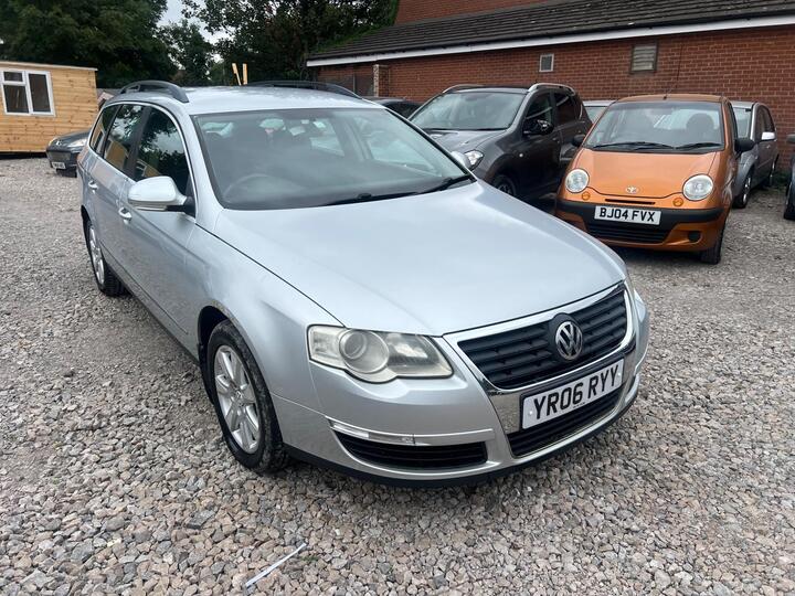 Volkswagen Passat 2.0 TDI SE DSG Euro 4 5dr