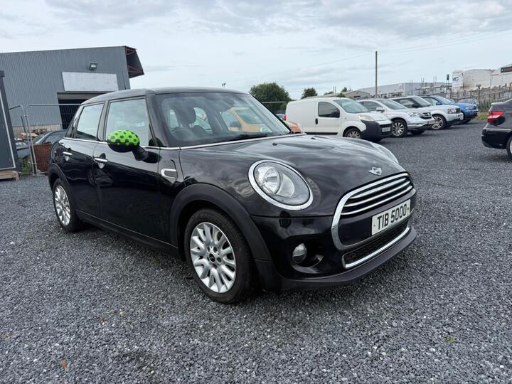 MINI Hatch 1.5 Cooper D Euro 6 (s/s) 5dr