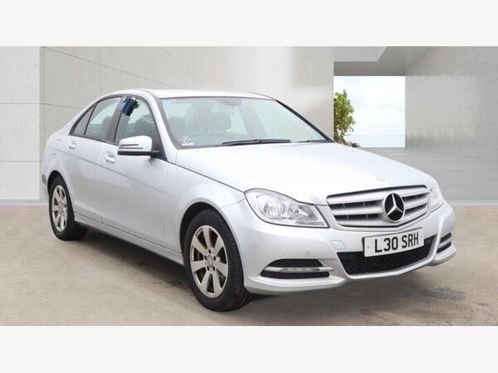 Mercedes-Benz C Class 1.6 C180 BlueEfficiency Executive SE G-Tronic+ Euro 5 (s/s) 4dr