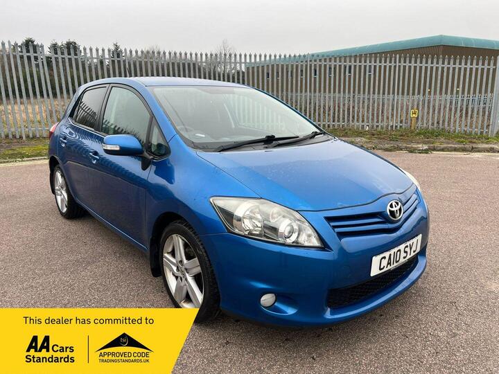 Toyota Auris 1.6 V-Matic SR Euro 5 5dr