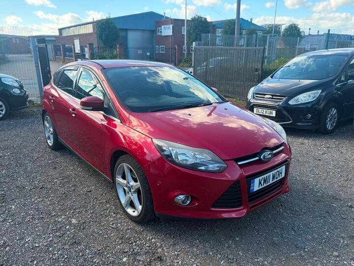 Ford Focus 1.6T EcoBoost Titanium Euro 5 (s/s) 5dr
