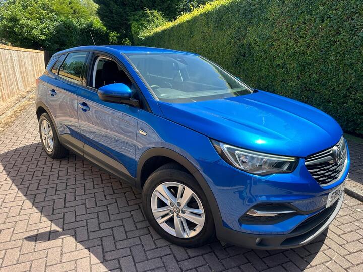 Vauxhall Grandland X 1.2 Turbo SE Auto Euro 6 (s/s) 5dr