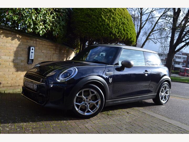 MINI Hatch 2.0 Cooper S Exclusive Steptronic Euro 6 (s/s) 3dr