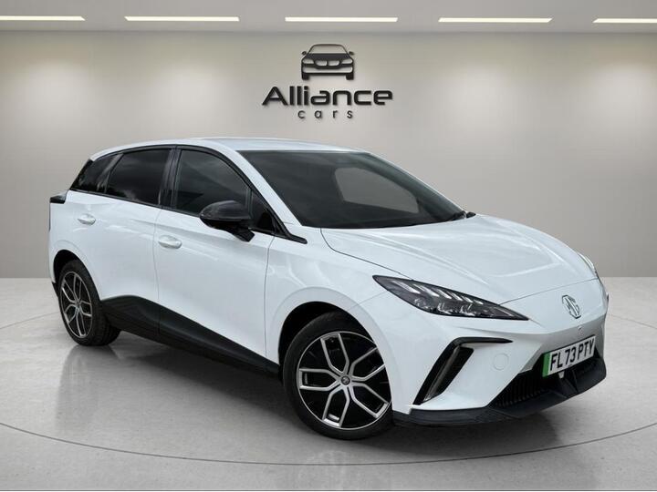 MG MG4 64kWh Trophy Long Range Auto 5dr