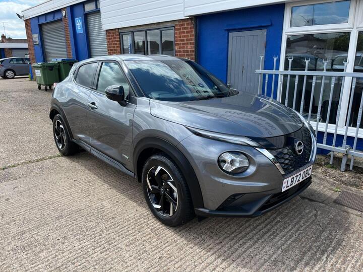 Nissan JUKE 1.6 N-Connecta Auto Euro 6 5dr