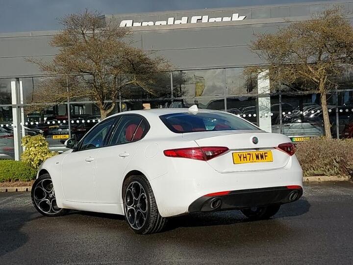 Alfa Romeo Giulia 2.0T Sprint Auto Euro 6 (s/s) 4dr