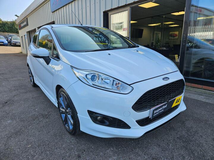 Ford Fiesta 1.0T EcoBoost ST-Line Euro 6 (s/s) 3dr
