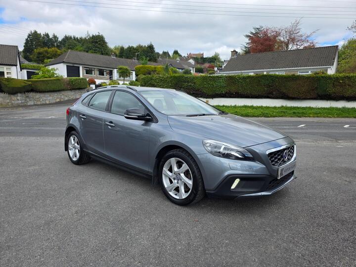 Volvo V40 Cross Country 2.0 D2 Lux Auto Euro 6 (s/s) 5dr