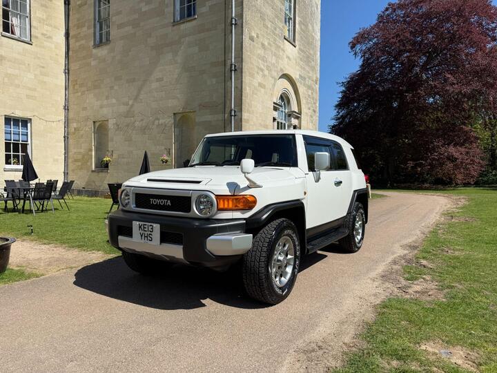 Toyota FJ Cruiser Special Edition; Factory Off-Road Pack. Toyota FJ Cruiser Special Edition; Factory Off-Road Pack.