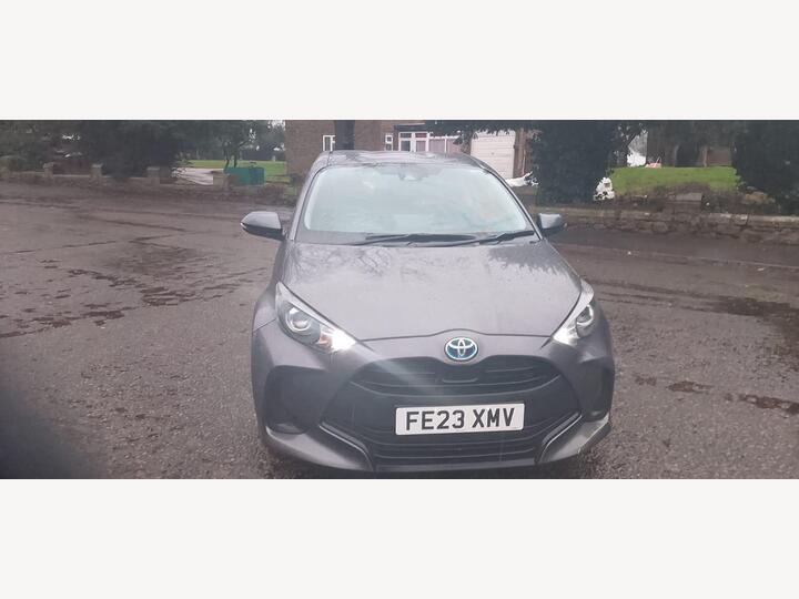Toyota Yaris 1.5 VVT-h Icon E-CVT Euro 6 (s/s) 5dr