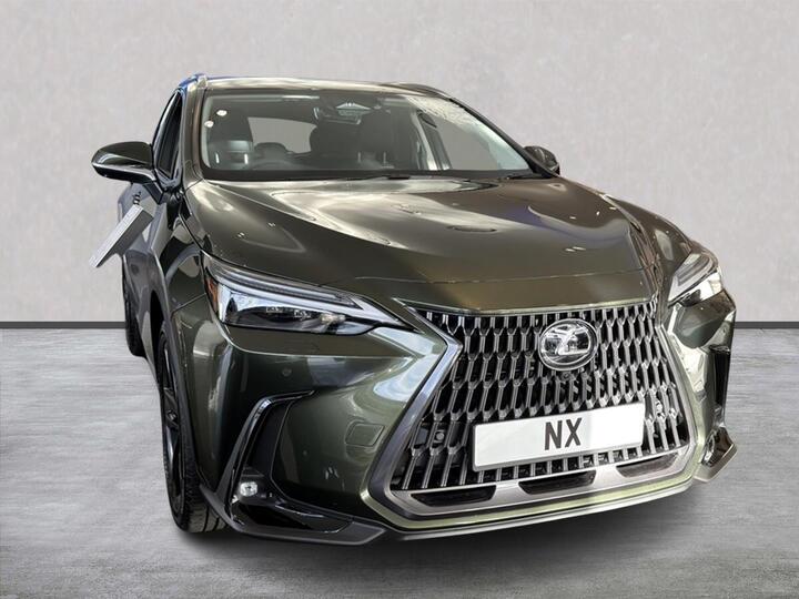 Lexus NX 2.5 450h+ 18.1kWh Premium Plus E-CVT 4WD Euro 6 (s/s) 5dr