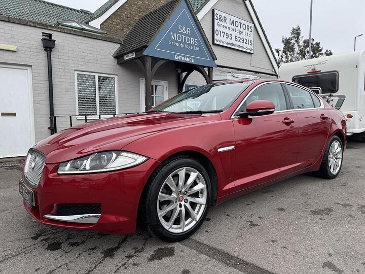 Jaguar XF 2.2d Premium Luxury Auto Euro 5 (s/s) 4dr