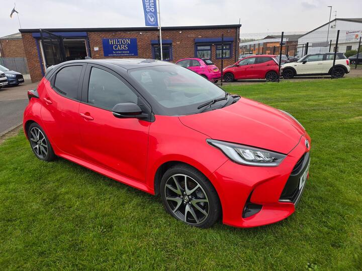 Toyota Yaris 1.5 VVT-h Launch Edition E-CVT Euro 6 (s/s) 5dr