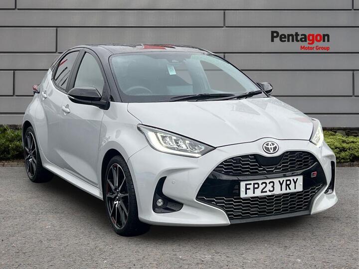 Toyota Yaris 1.5 VVT-h GR SPORT E-CVT Euro 6 (s/s) 5dr