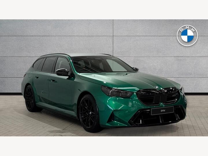 BMW M5 4.4 22.1kWh Steptronic XDrive Euro 6 (s/s) 4dr