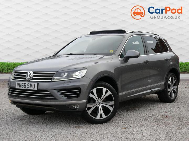 Volkswagen Touareg 3.0 TDI V6 BlueMotion Tech R-Line Tiptronic 4WD Euro 6 (s/s) 5dr