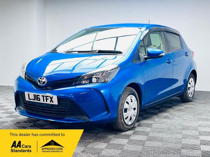 Toyota Yaris 1.33 Dual VVT-i TR Multidrive S Euro 5 5dr Toyota Yaris 1.33 Dual VVT-i TR Multidrive S Euro 5 5dr