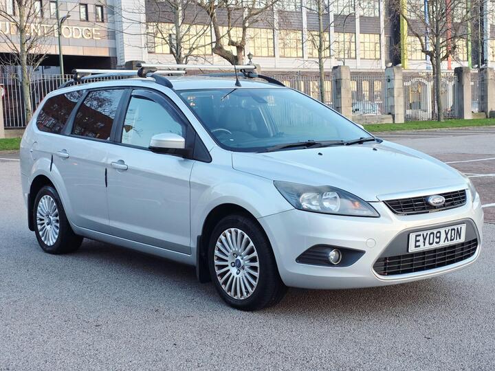 Ford Focus 2.0 Titanium 5dr