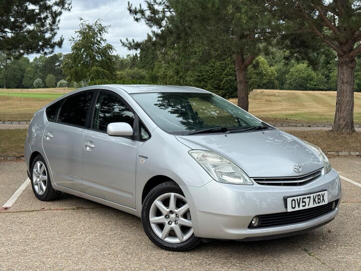 Toyota Prius 1.5 T Spirit CVT 5dr Toyota Prius 1.5 T Spirit CVT 5dr