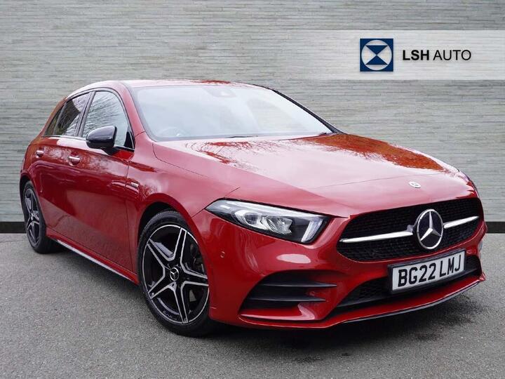 Mercedes-Benz A Class 1.3 A180 AMG Line Edition (Premium) 7G-DCT Euro 6 (s/s) 5dr