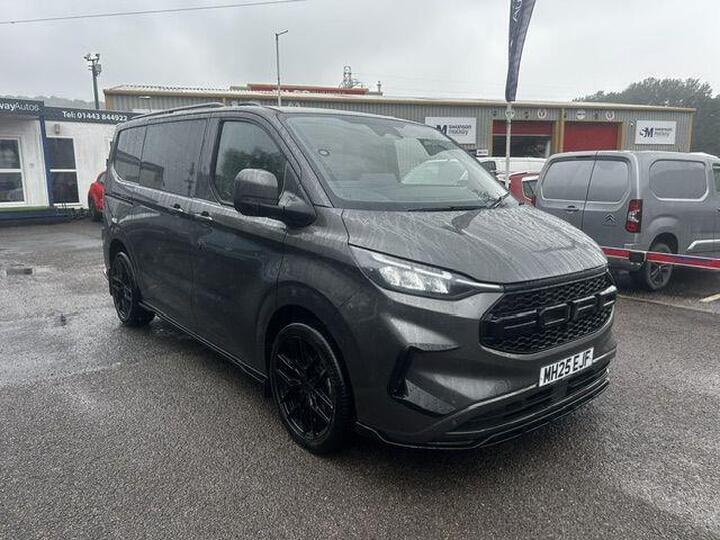 Ford TRANSIT CUSTOM 2.0 320 EcoBlue Limited Crew Van Auto L1 H1 Euro 6 (s/s) 5dr