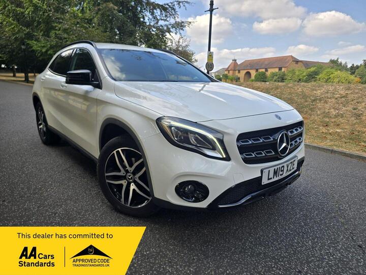 Mercedes-Benz GLA 1.6 GLA180 Urban Edition 7G-DCT Euro 6 (s/s) 5dr