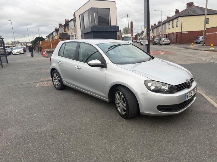 Volkswagen Golf 2.0 TDI SE Euro 5 5dr