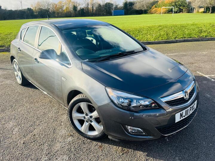 Vauxhall Astra 1.6 16v SRi Auto Euro 5 5dr