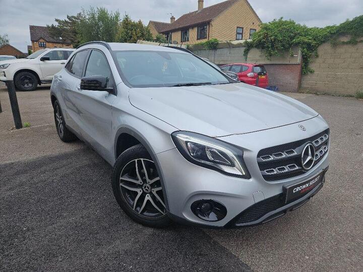Mercedes-Benz GLA 1.6 GLA180 Urban Edition 7G-DCT Euro 6 (s/s) 5dr