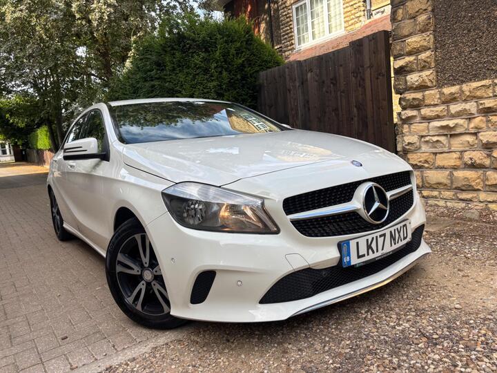 Mercedes-Benz A Class 2.1 A200d SE (Executive) Euro 6 (s/s) 5dr