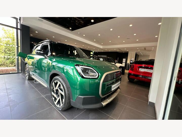 MINI Electric Countryman E 66.5kWh Exclusive Auto 5dr