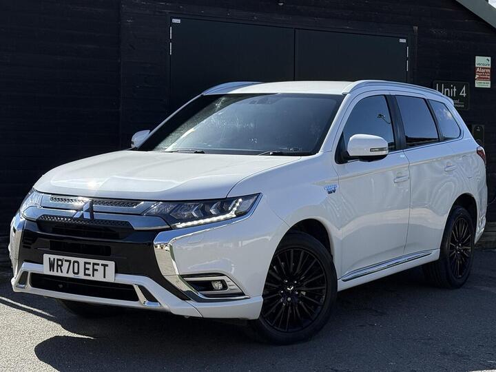 Mitsubishi Outlander 2.4h TwinMotor 13.8kWh Exceed CVT 4WD Euro 6 (s/s) 5dr